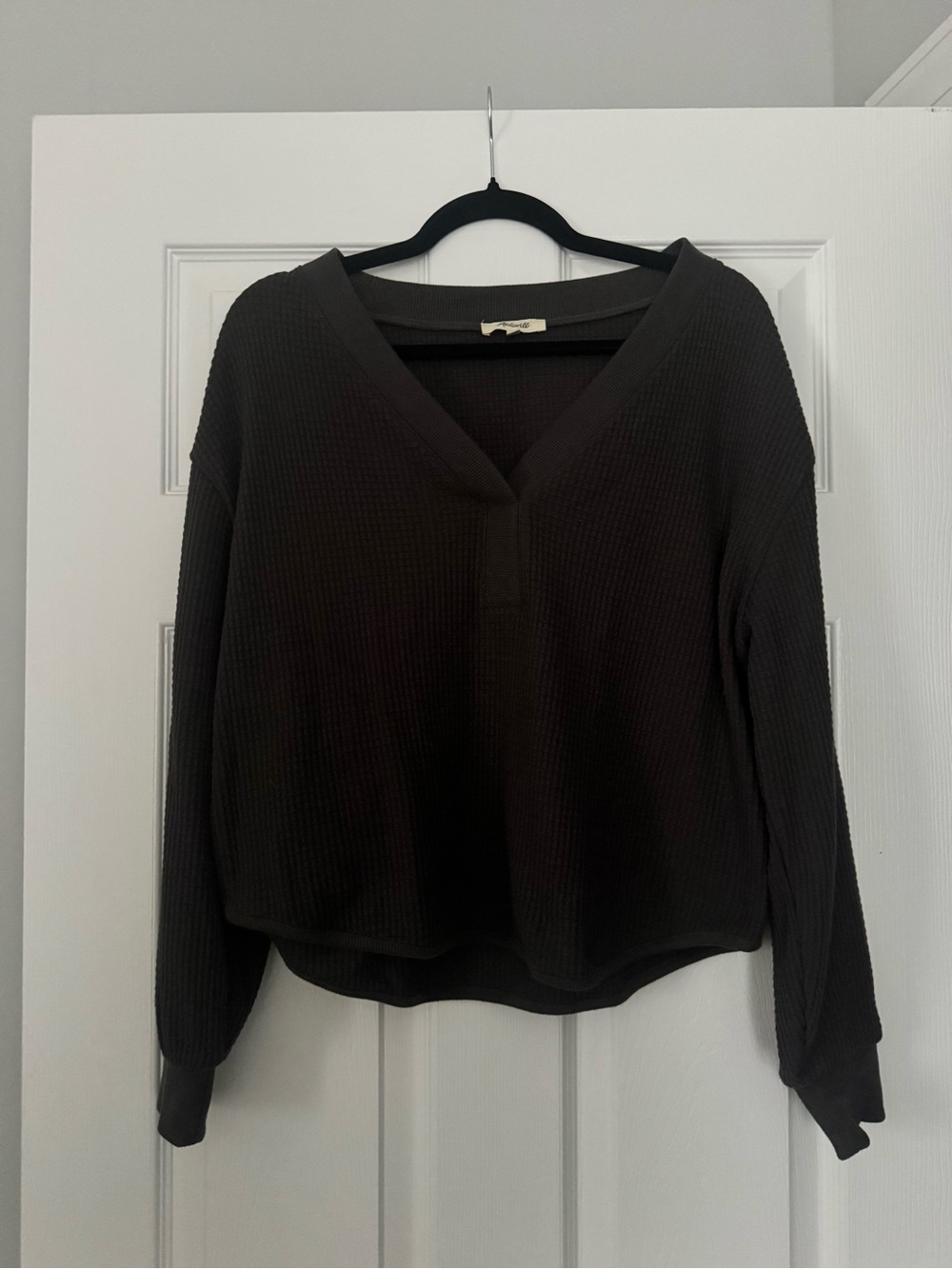 Madewell Women's Dark Grey Waffle V-Neck Sweater